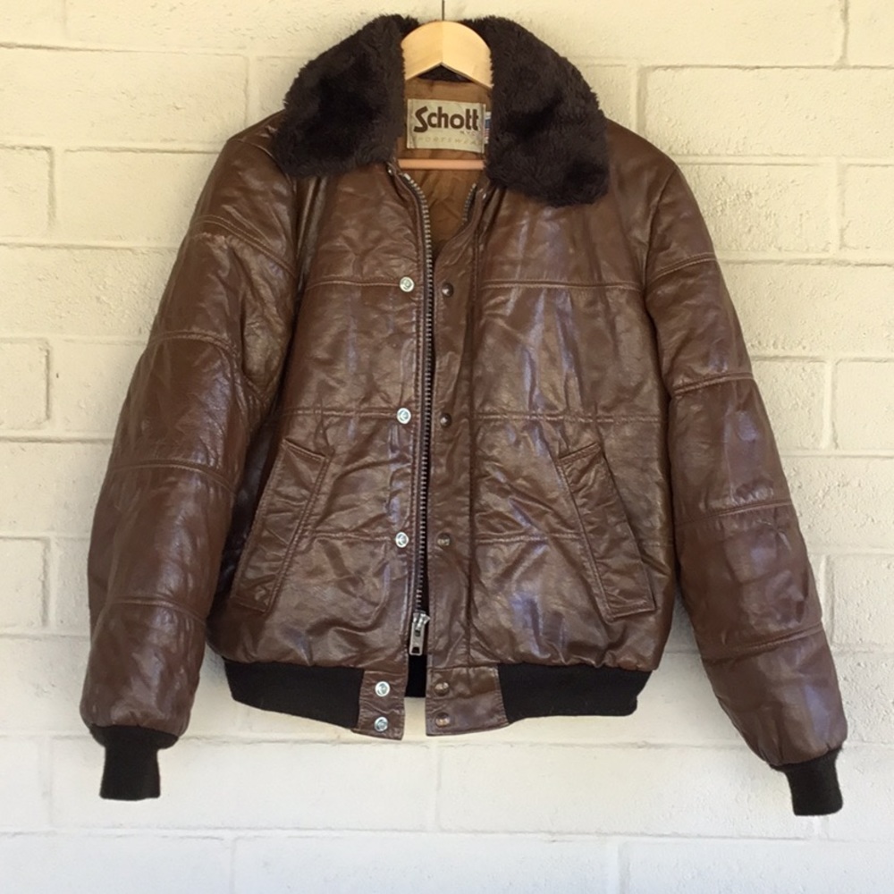 Vintage Schott leather bomber jacket SZ 40